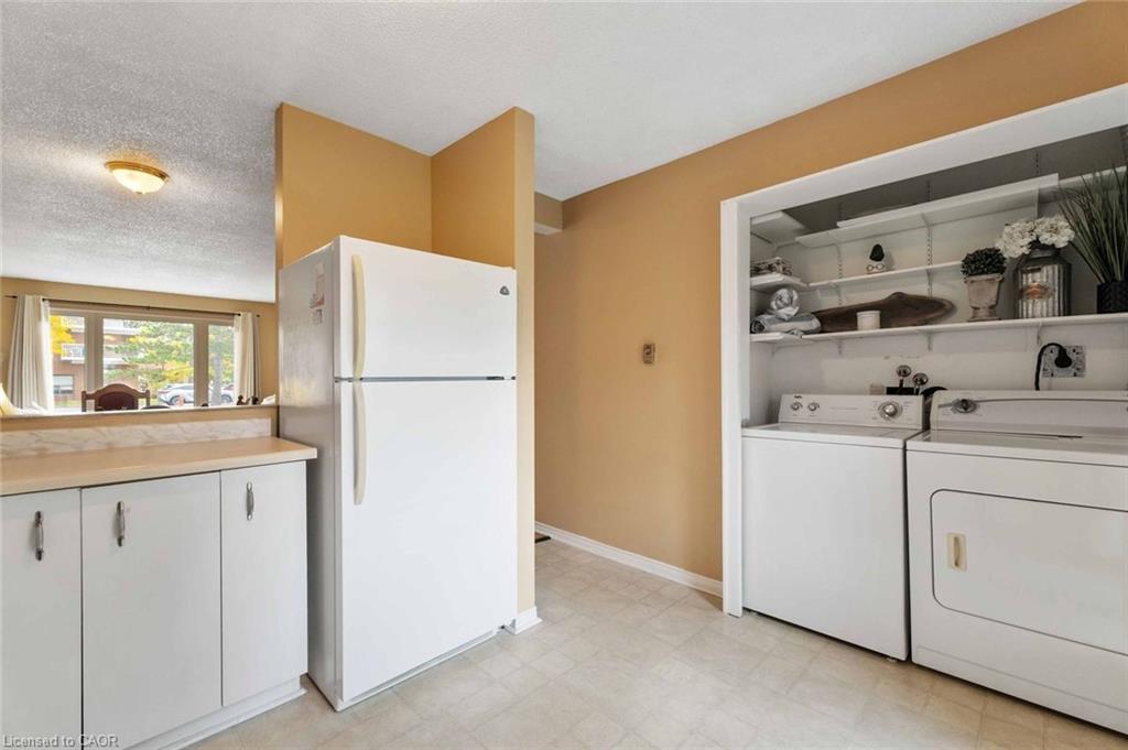 7-35 Nova Crescent, Welland, ON - Indoor Photo Showing Laundry Room