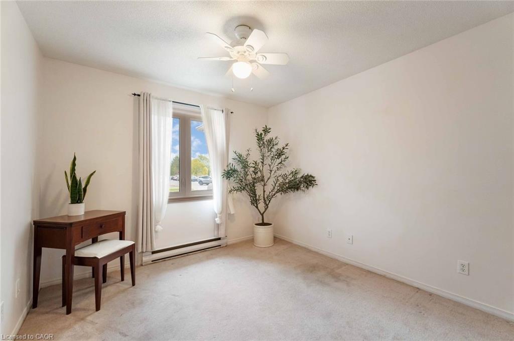 7-35 Nova Crescent, Welland, ON - Indoor Photo Showing Other Room