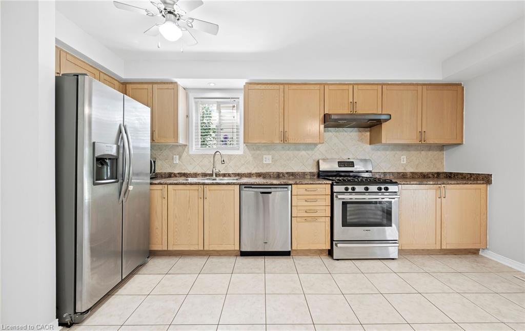 48 Powell Drive, Binbrook, ON - Indoor Photo Showing Kitchen With Stainless Steel Kitchen