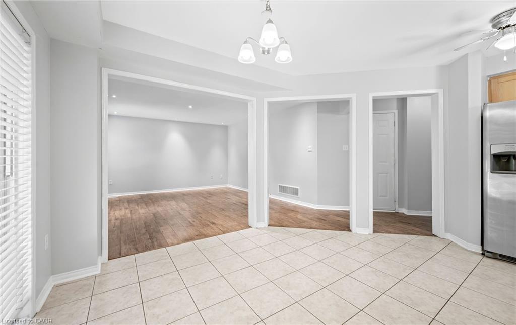 48 Powell Drive, Binbrook, ON - Indoor