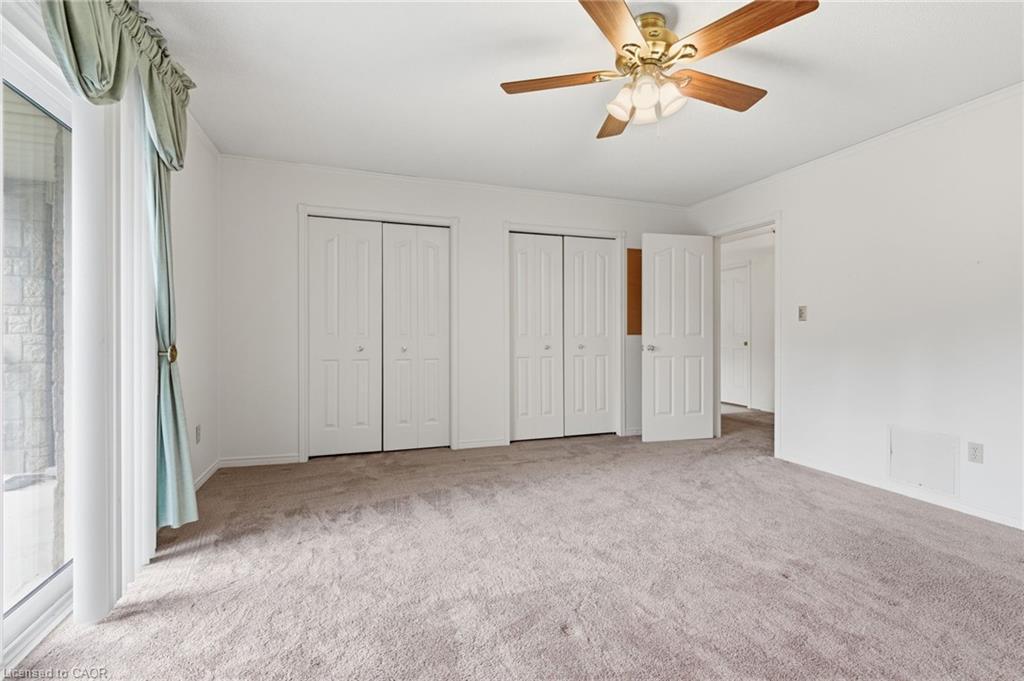 16-3050 Pinemeadow Drive, Burlington, ON - Indoor Photo Showing Other Room
