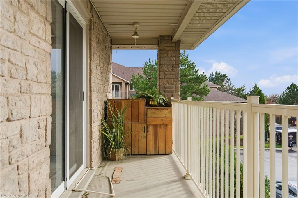16-3050 Pinemeadow Drive, Burlington, ON - Outdoor With Deck Patio Veranda With Exterior