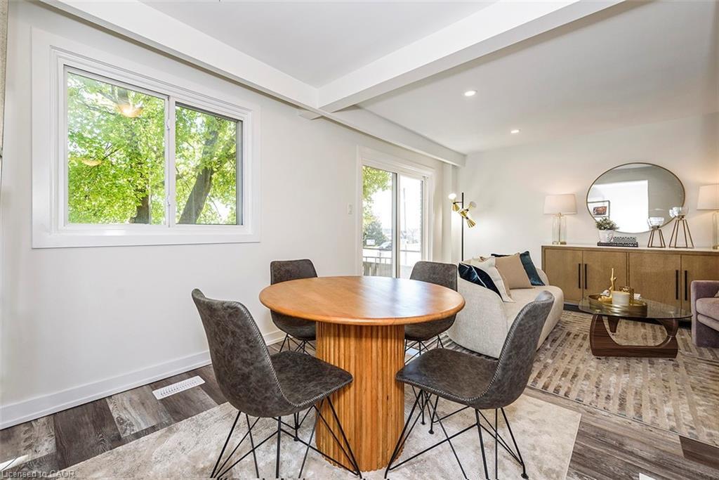 41-88 Tunbridge Crescent, Hamilton, ON - Indoor Photo Showing Dining Room