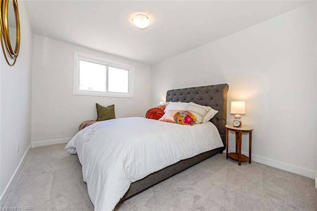 41-88 Tunbridge Crescent, Hamilton, ON - Indoor Photo Showing Bedroom