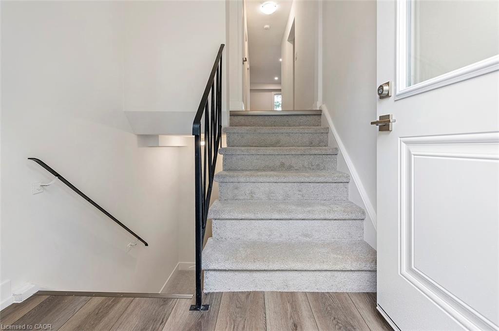 65 Woodman Drive N, Hamilton, ON - Indoor Photo Showing Other Room