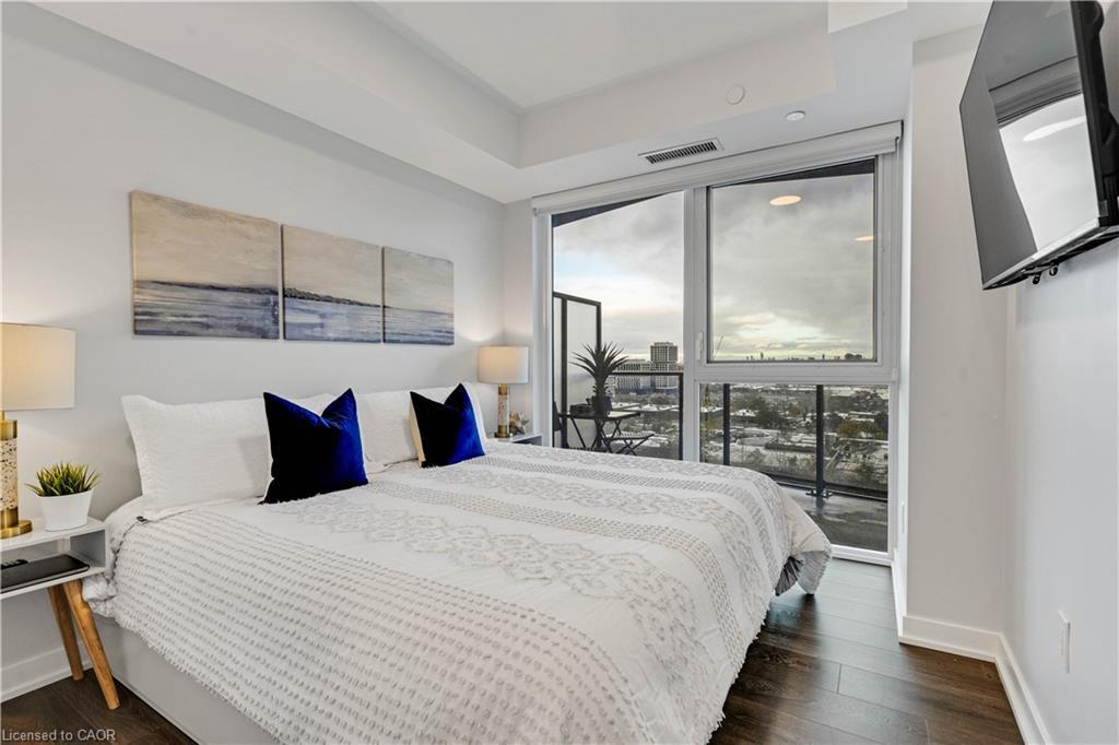36 Zorra Street, Toronto, ON - Indoor Photo Showing Bedroom