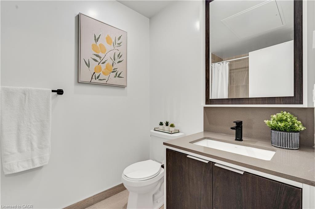 36 Zorra Street, Toronto, ON - Indoor Photo Showing Bathroom