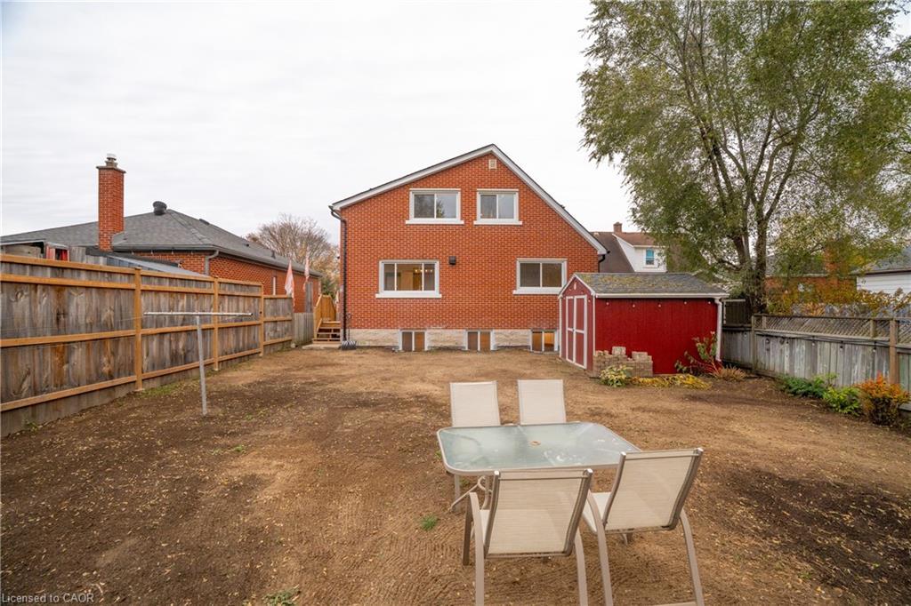 1-22 Ash Street, Kitchener, ON - Outdoor