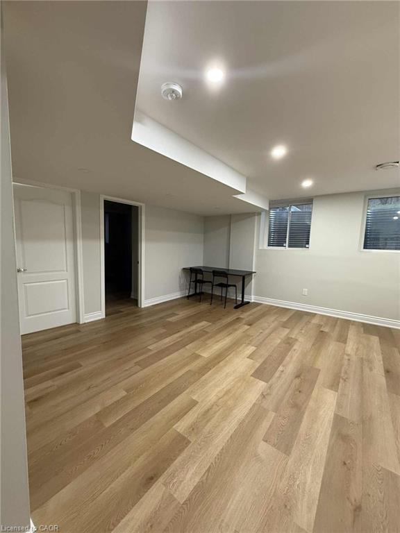 Lower-9 Macklin Street, Brantford, ON - Indoor