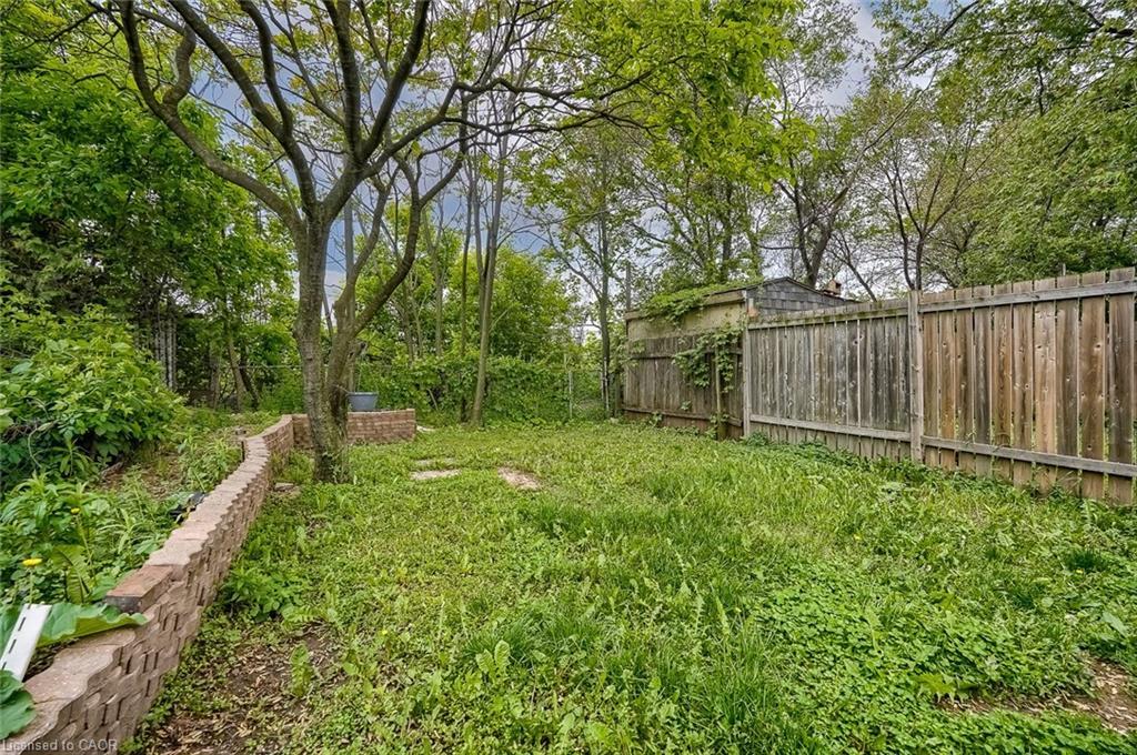 230 Mcanulty Boulevard, Hamilton, ON - Outdoor