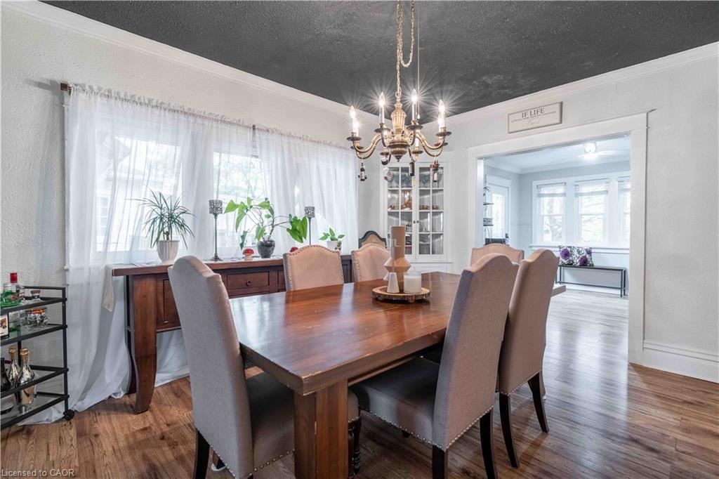 19 Margery Road, Welland, ON - Indoor Photo Showing Dining Room