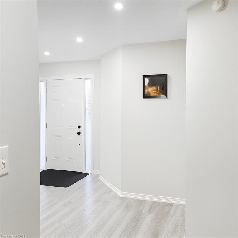 6798 Bansbridge Crescent, Mississauga, ON - Indoor Photo Showing Other Room