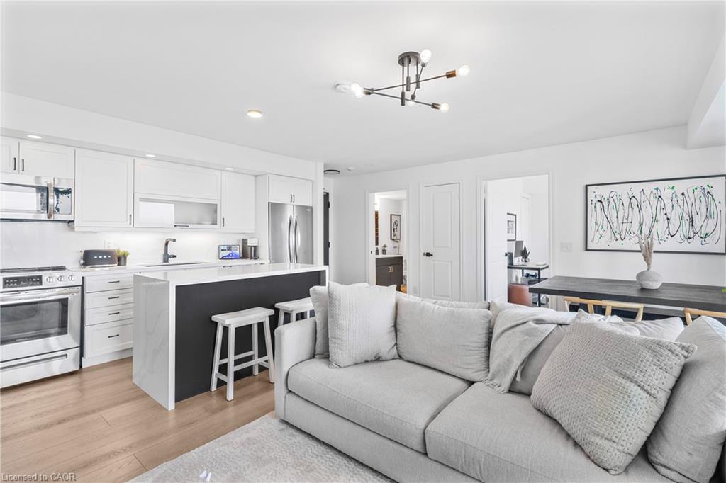 1406-100 Western Battery Road, Toronto, ON - Indoor