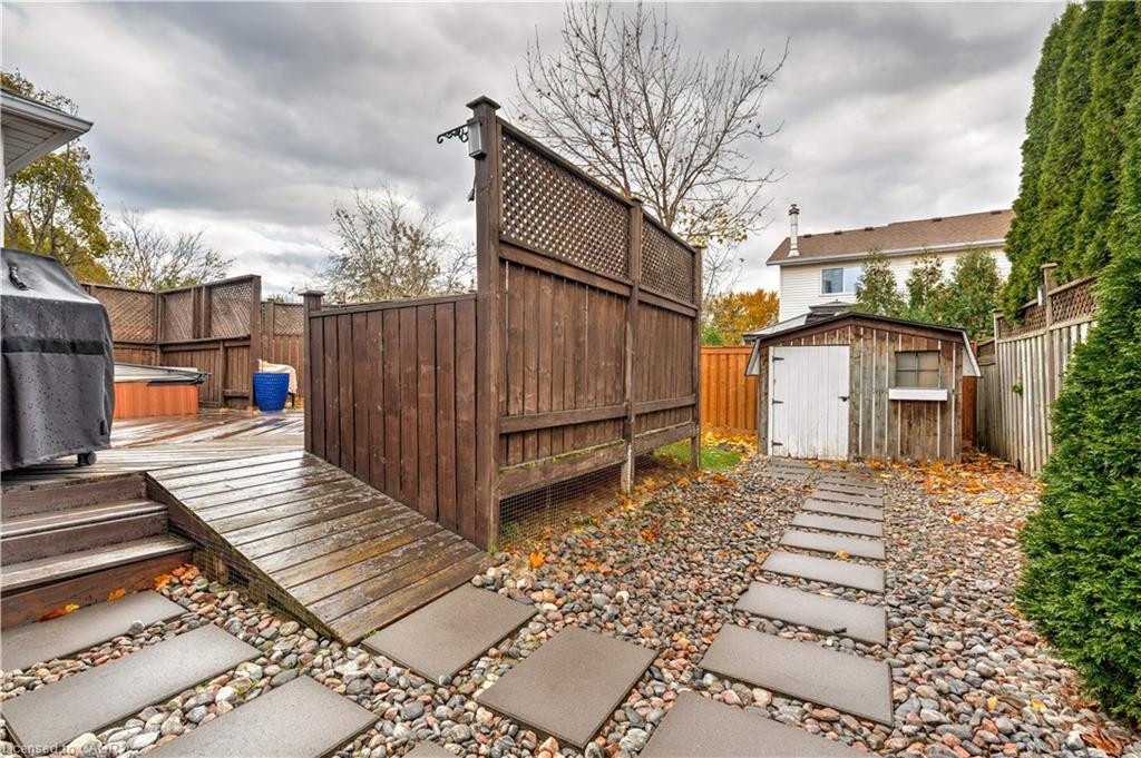 2197 Donald Road, Burlington, ON - Outdoor With Deck Patio Veranda With Exterior