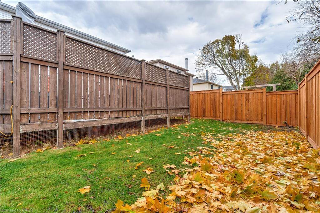 2197 Donald Road, Burlington, ON - Outdoor