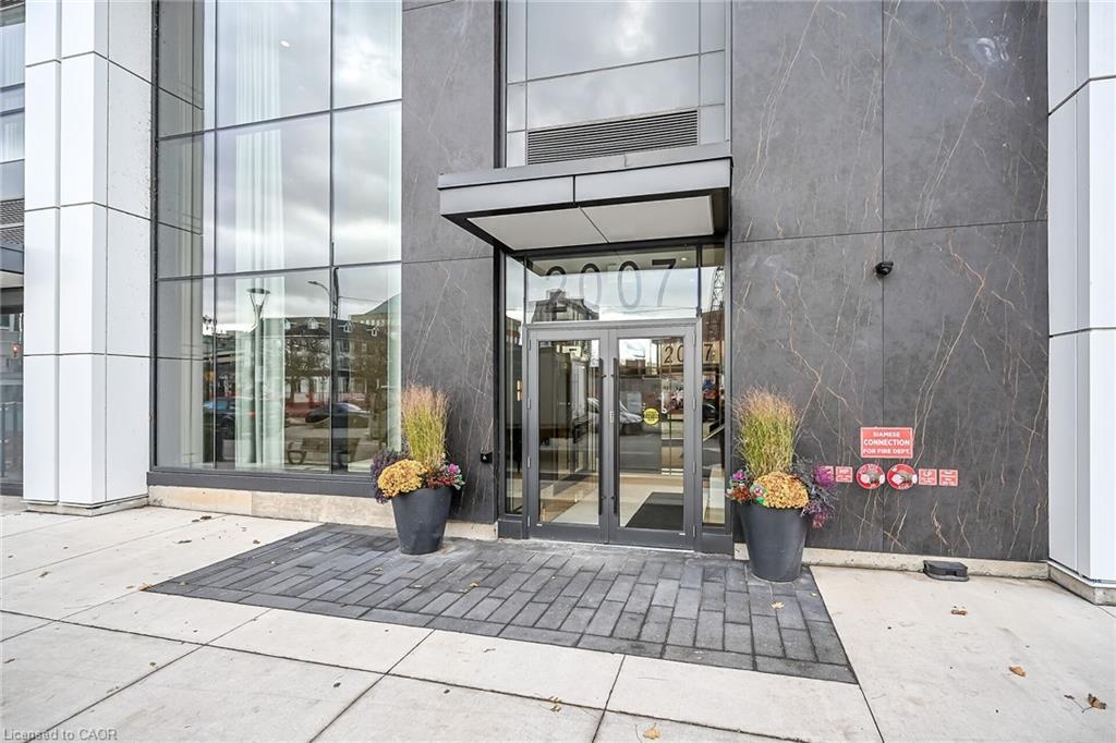 1707-2007 James Street, Burlington, ON - Photo Showing Other Room