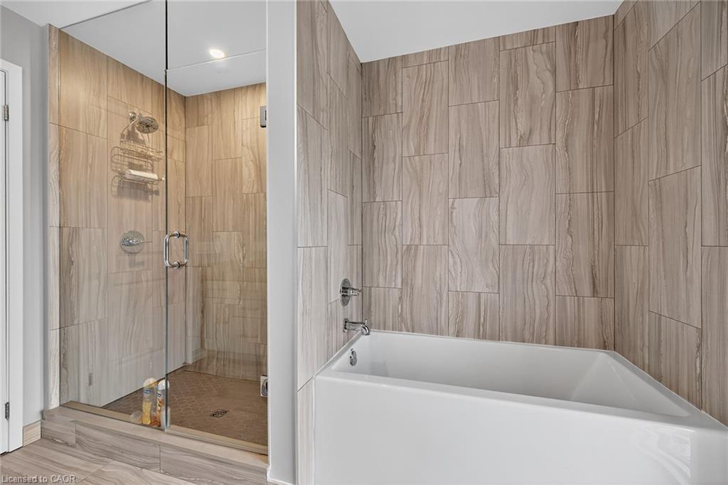 1707-2007 James Street, Burlington, ON - Indoor