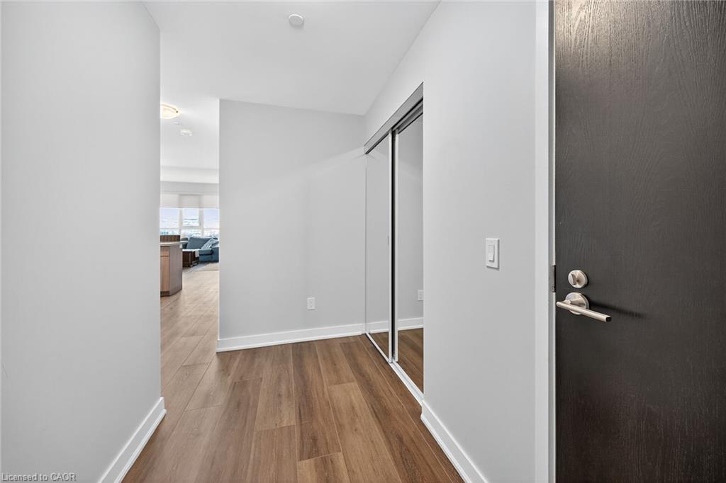 1707-2007 James Street, Burlington, ON - Indoor Photo Showing Other Room