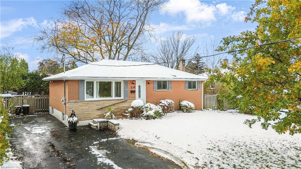 238 Kent Crescent, Burlington, ON - Outdoor