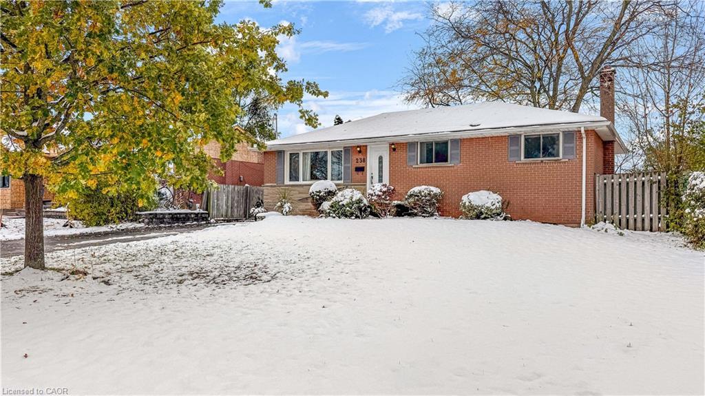 238 Kent Crescent, Burlington, ON - Outdoor