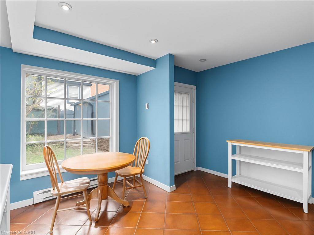 282 Main Street W, Hamilton, ON - Indoor Photo Showing Dining Room