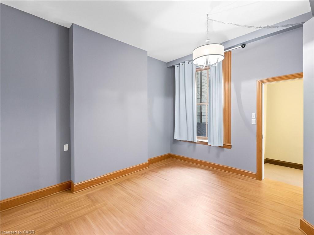 282 Main Street W, Hamilton, ON - Indoor Photo Showing Other Room