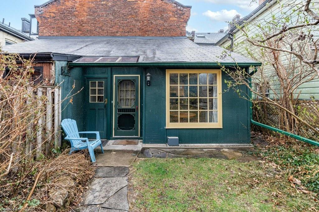 282 Main Street W, Hamilton, ON - Outdoor