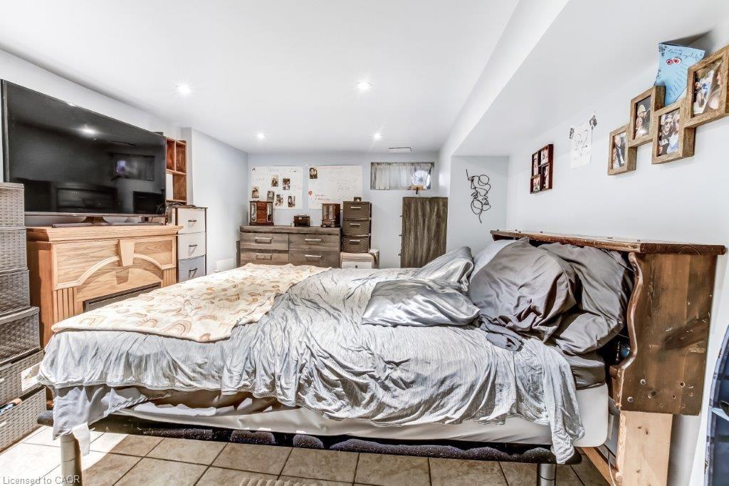 500 St Andrew Street, Port Dover, ON - Indoor Photo Showing Bedroom