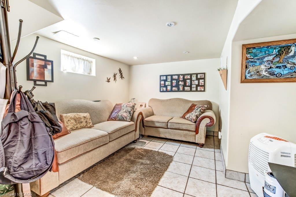 500 St Andrew Street, Port Dover, ON - Indoor