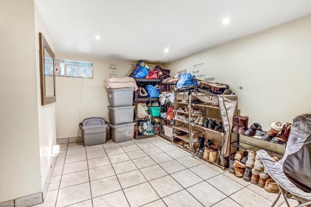 500 St Andrew Street, Port Dover, ON - Indoor