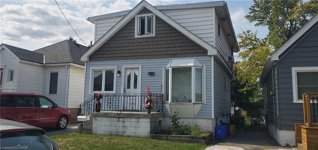 149 Ivon Avenue, Hamilton, ON - Outdoor With Deck Patio Veranda With Facade