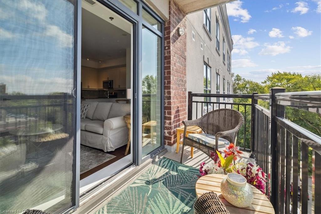 501-34 Plains Road E, Burlington, ON - Outdoor With Balcony With Exterior
