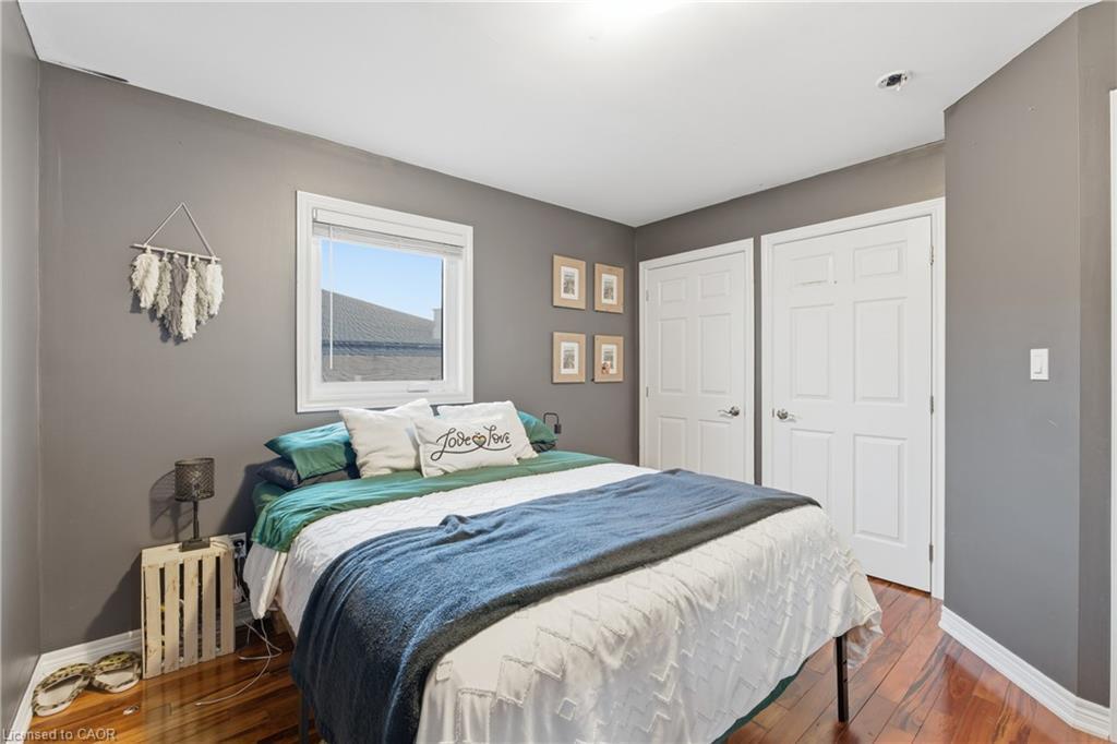 615 Southworth Street S, Welland, ON - Indoor Photo Showing Bedroom