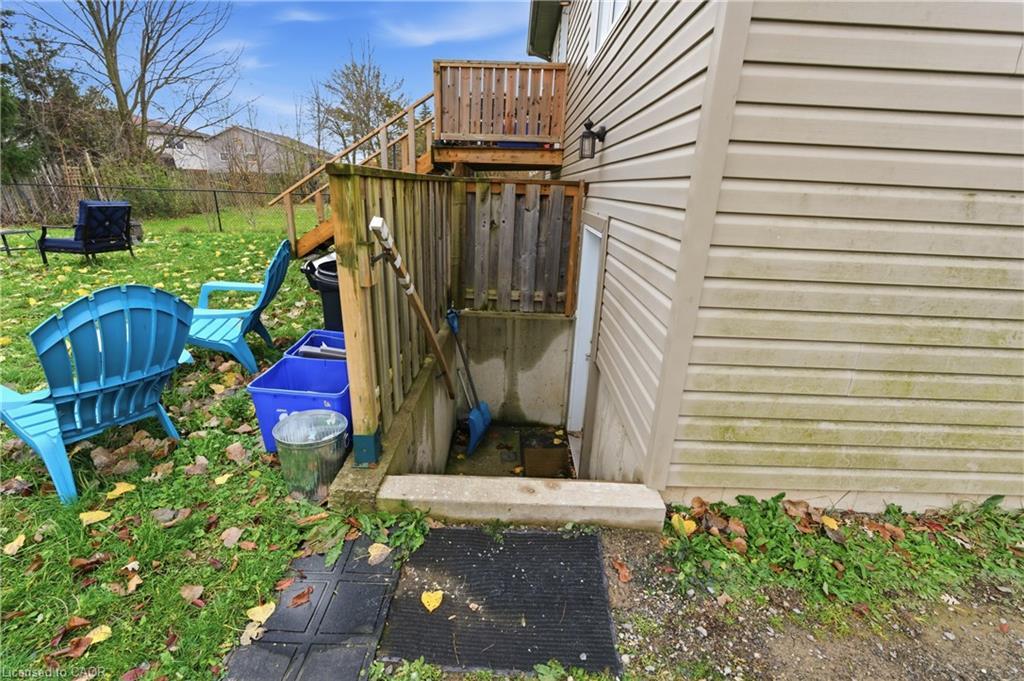 615 Southworth Street S, Welland, ON - Outdoor