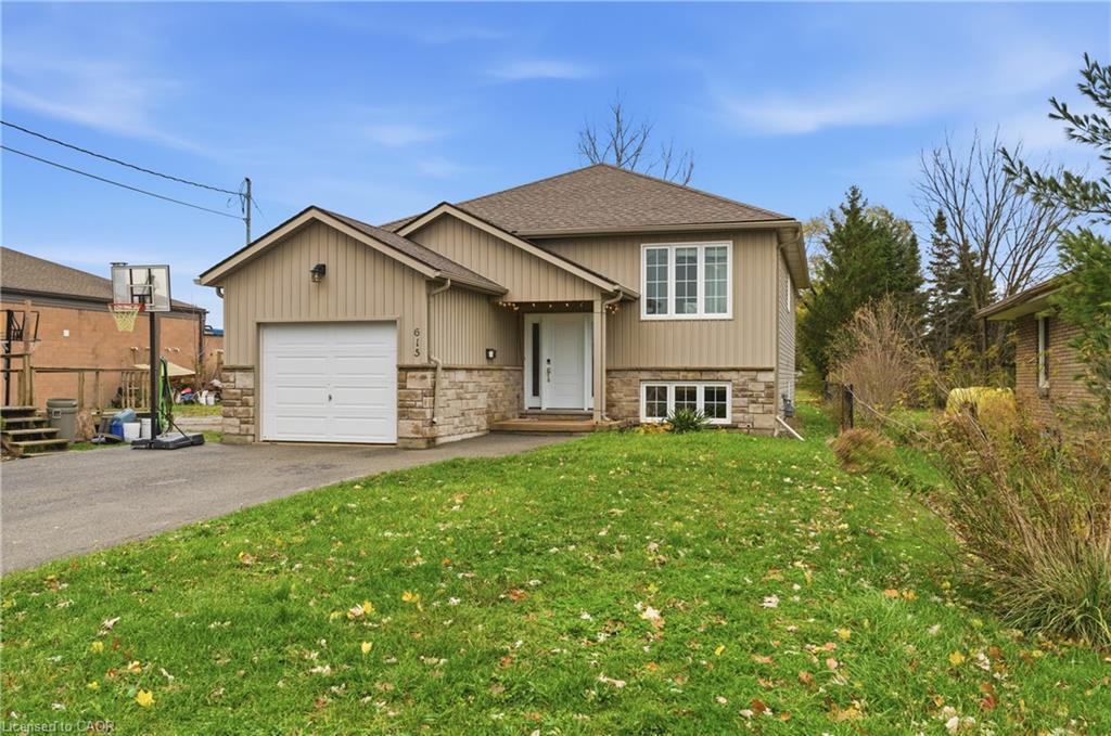615 Southworth Street S, Welland, ON - Outdoor