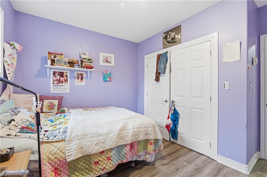 615 Southworth Street S, Welland, ON - Indoor Photo Showing Bedroom