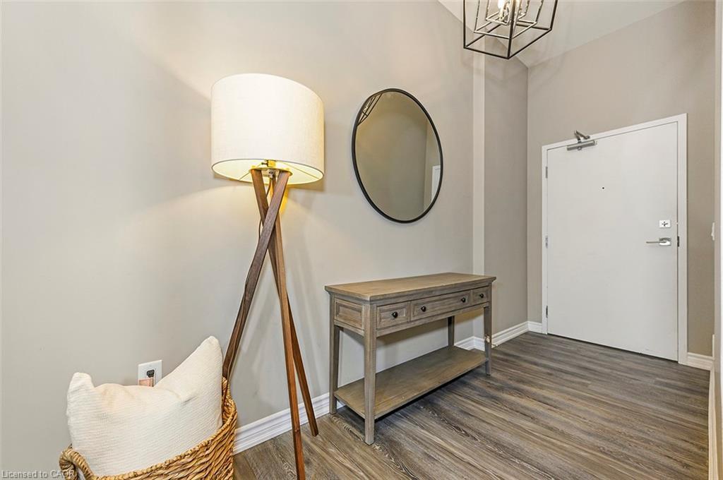 1101-716 Main Street E, Milton, ON - Indoor Photo Showing Other Room