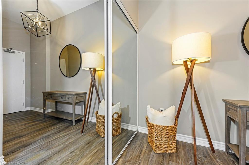 1101-716 Main Street E, Milton, ON - Indoor Photo Showing Other Room