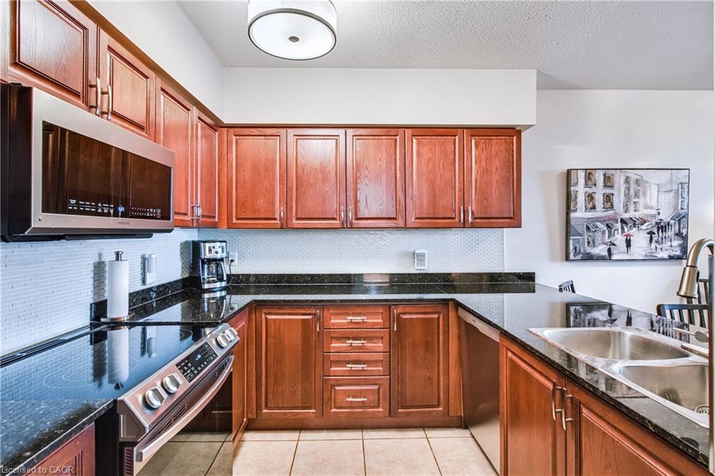 401-47 Caroline Street N, Hamilton, ON - Indoor Photo Showing Kitchen With Double Sink