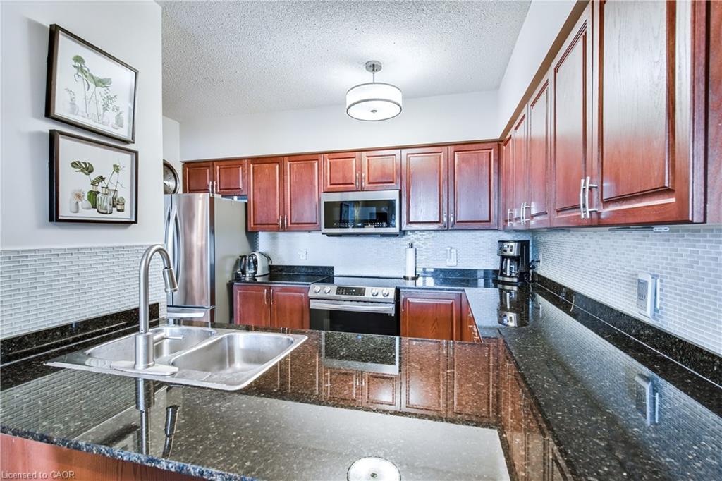 401-47 Caroline Street N, Hamilton, ON - Indoor Photo Showing Kitchen With Double Sink