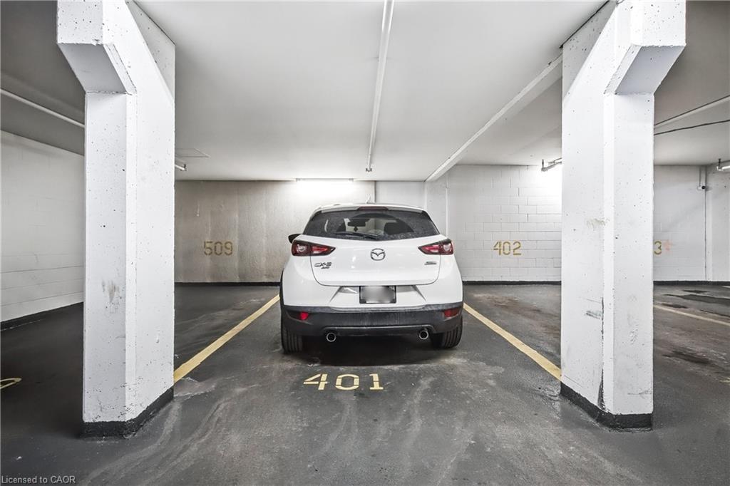 401-47 Caroline Street N, Hamilton, ON - Indoor Photo Showing Garage