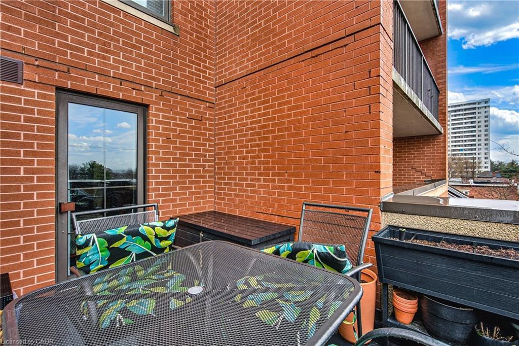 401-47 Caroline Street N, Hamilton, ON - Outdoor With Exterior