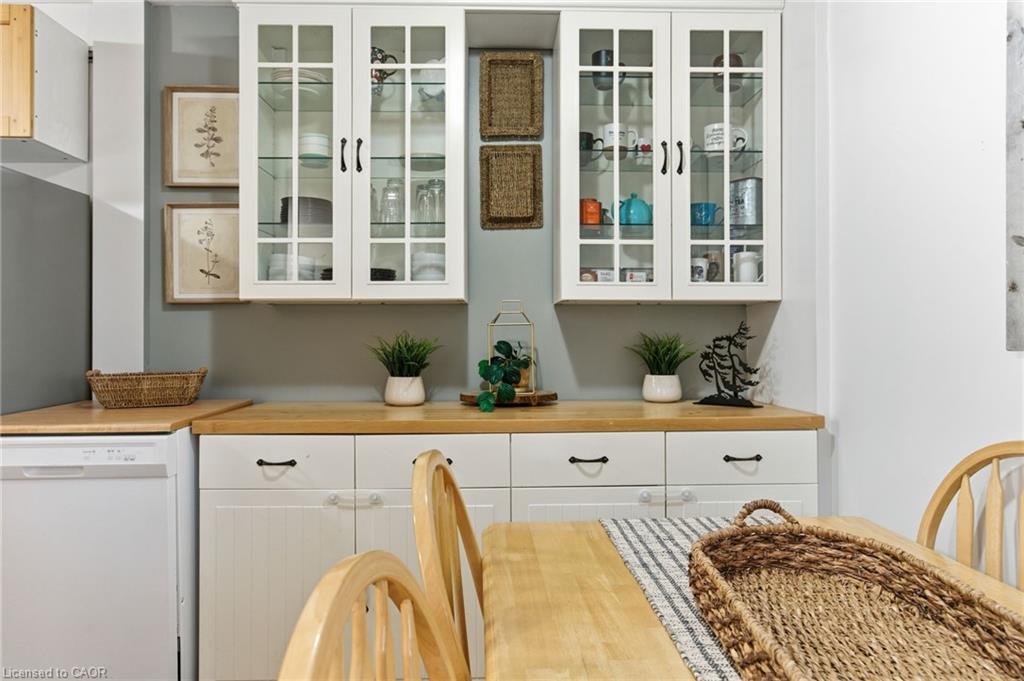 38 Golden Orchard Drive, Hamilton, ON - Indoor