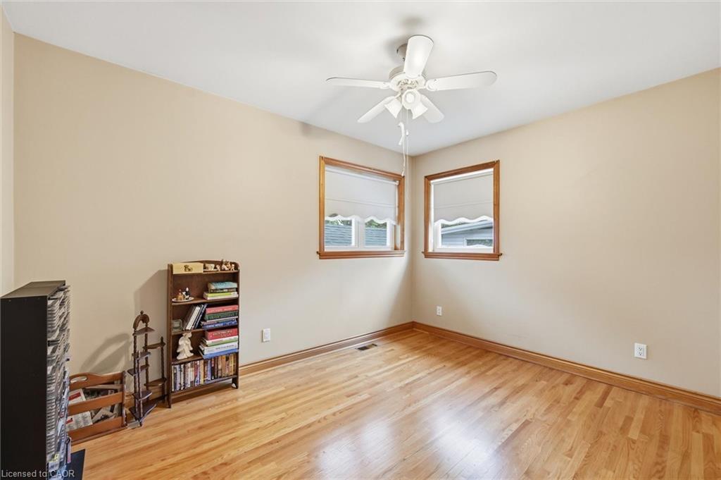 237 Mohawk Road, Oakville, ON - Indoor Photo Showing Other Room