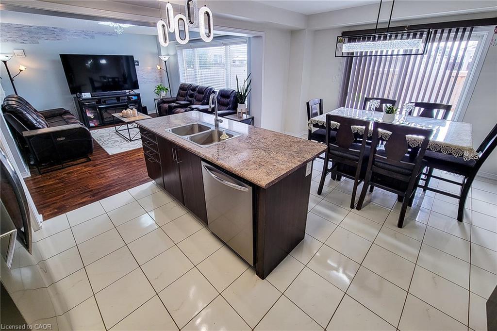 36 Cheevers Road, Brantford, ON - Indoor Photo Showing Other Room