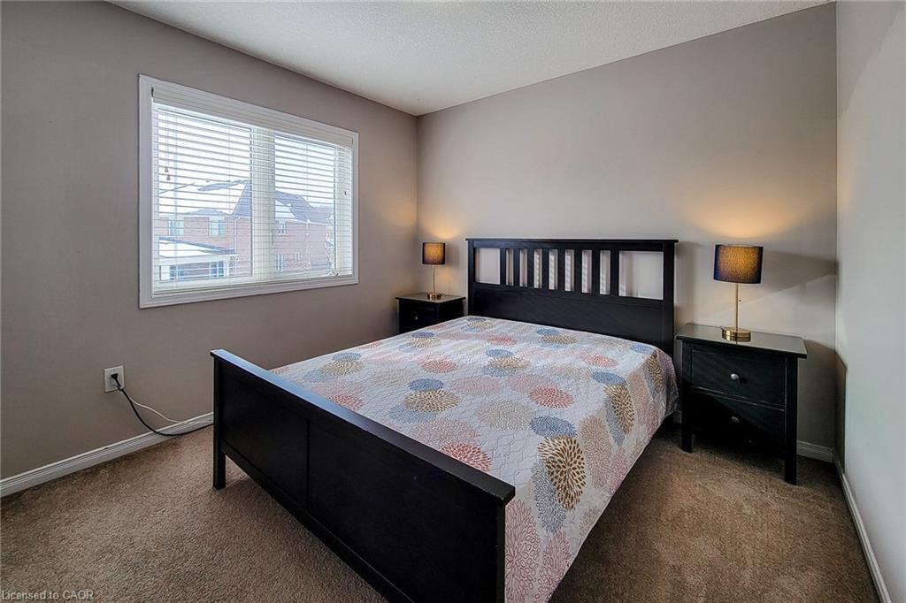 36 Cheevers Road, Brantford, ON - Indoor Photo Showing Bedroom