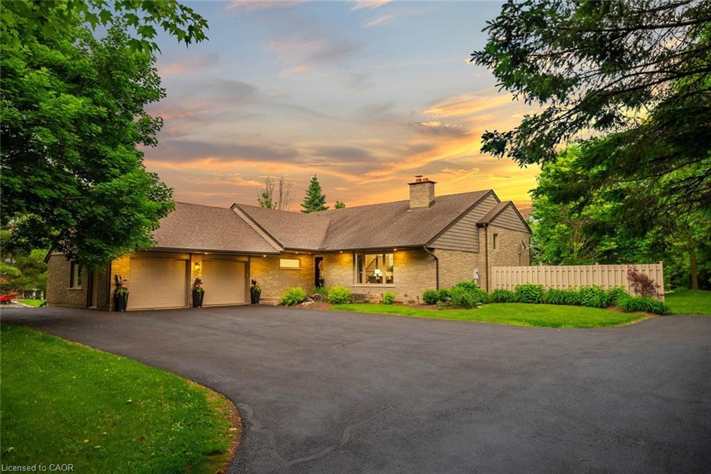 2038 15 Side Road, Milton, ON - Outdoor