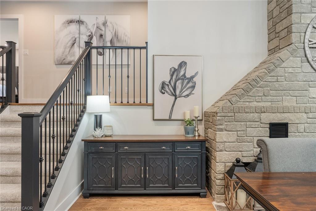2038 15 Side Road, Milton, ON - Indoor Photo Showing Other Room