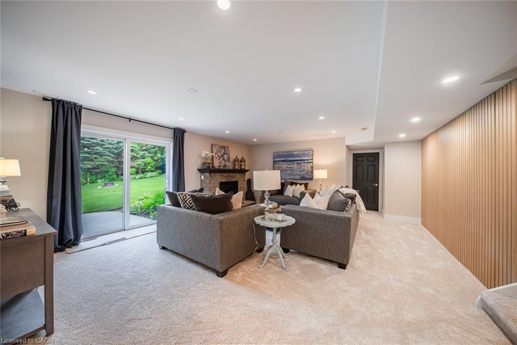 2038 15 Side Road, Milton, ON - Indoor Photo Showing Other Room