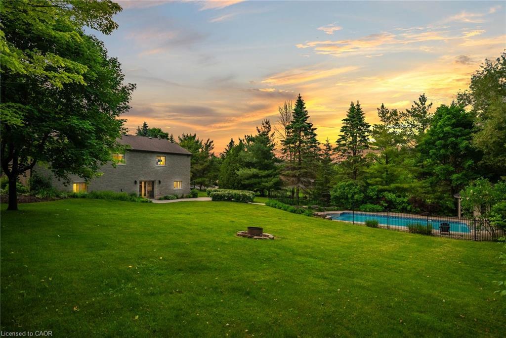 2038 15 Side Road, Milton, ON - Outdoor